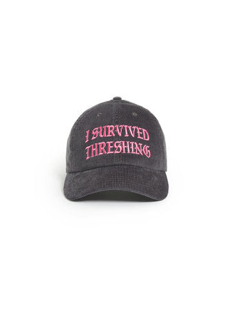 Fourth Wing: I Survived Threshing hat
