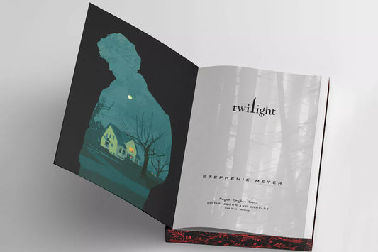 Twilight by Stephanie Meyer (Deluxe Edition)