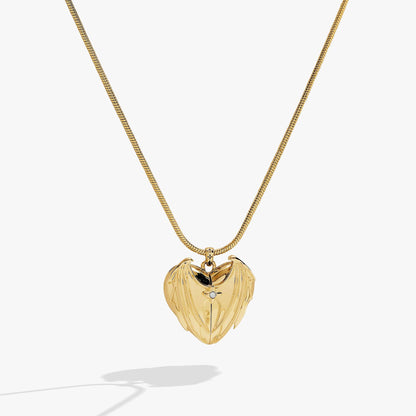 A Court of Thorns and Roses Velaris Heart Locket Necklace: Silver
