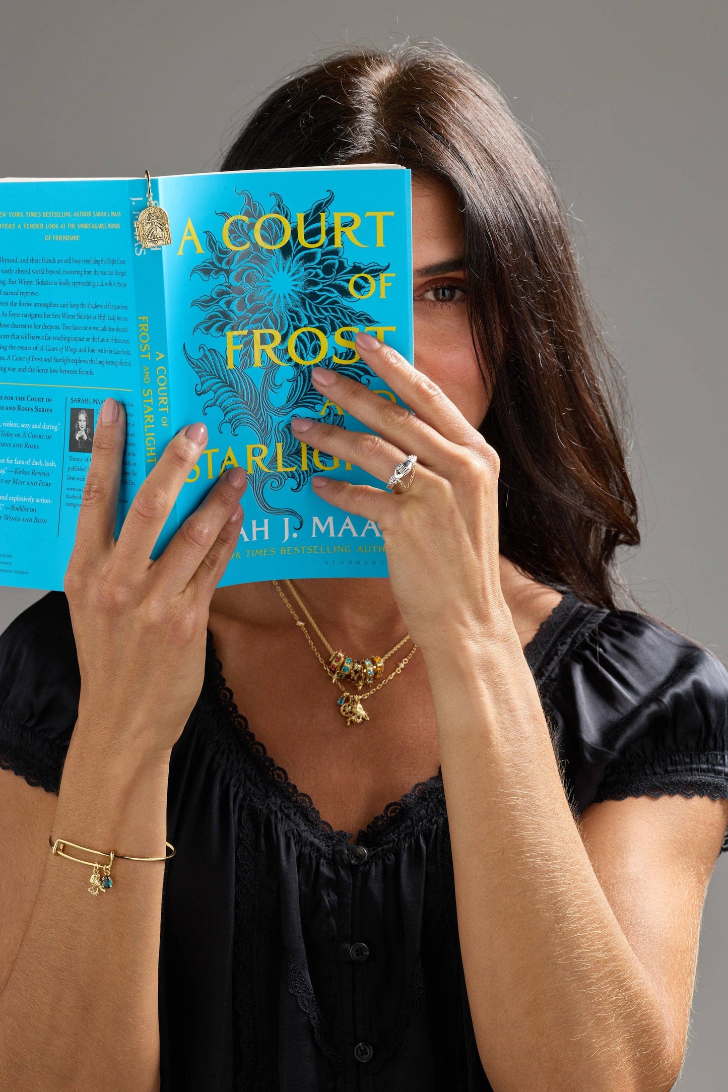 A Court of Thorns and Roses Book Acronym Bead Necklace: Gold