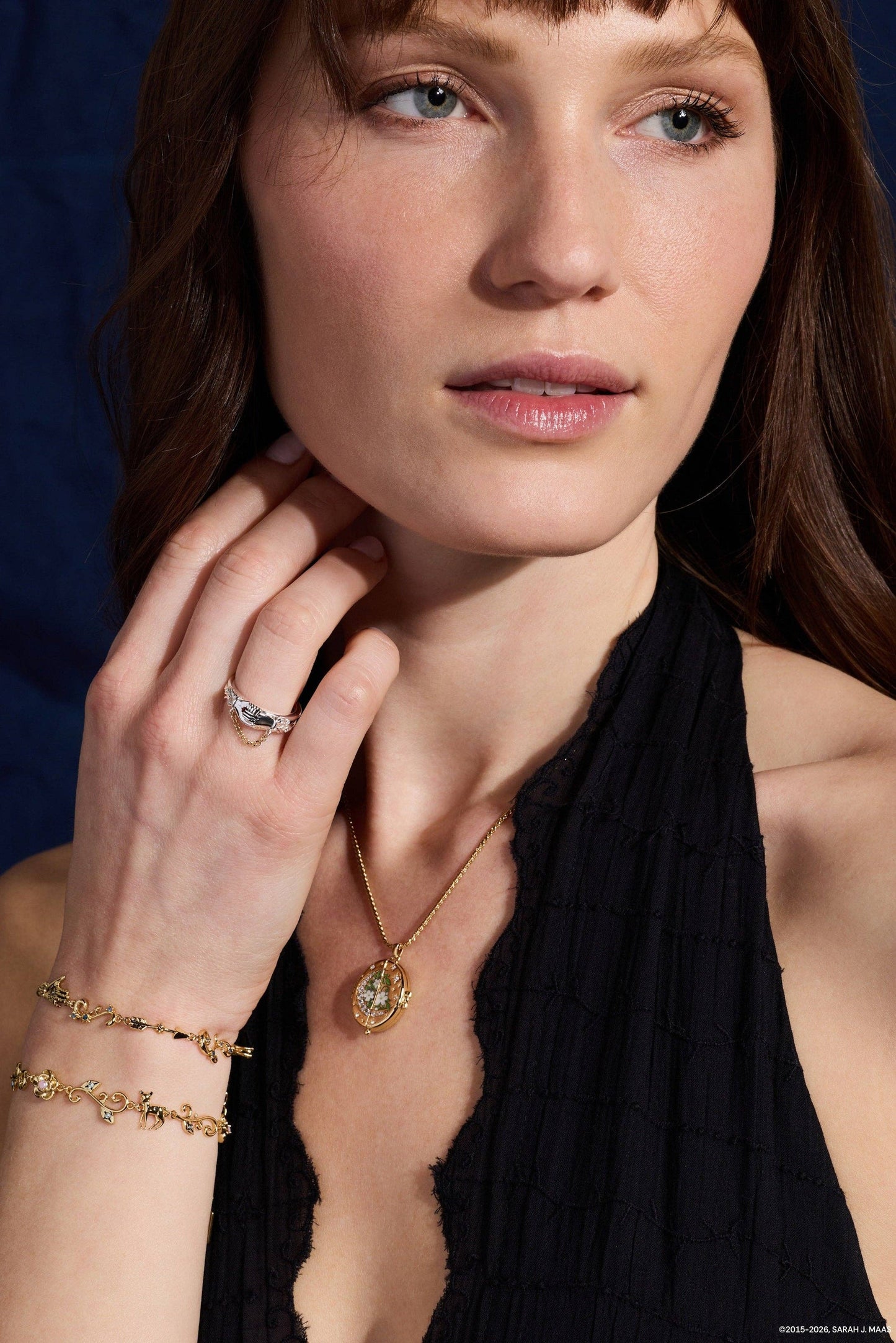 A Court of Thorns and Roses Elain Archeron Linear Bracelet: Gold