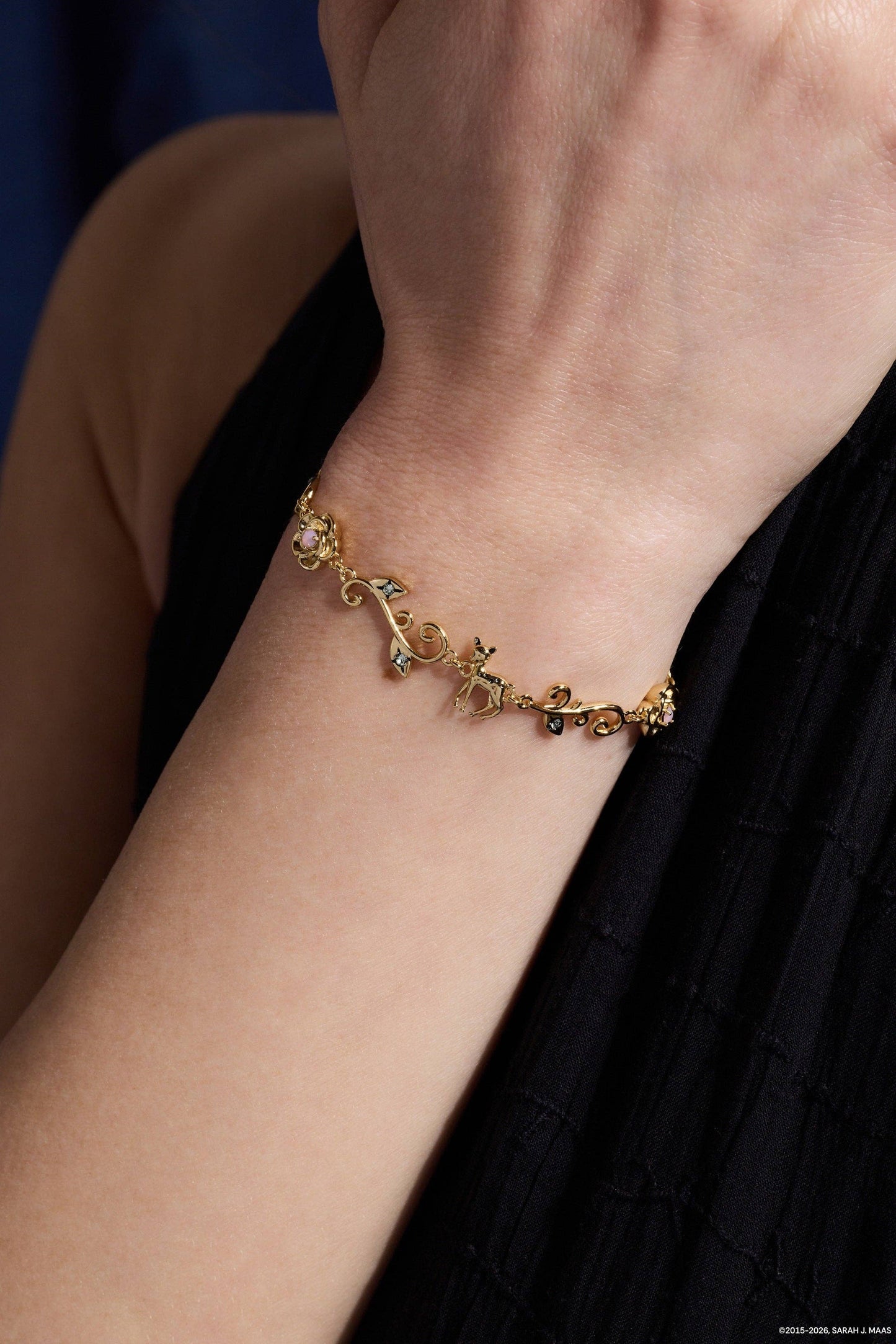 A Court of Thorns and Roses Elain Archeron Linear Bracelet: Gold